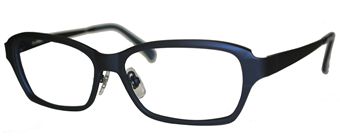 日本が誇るメガネ専門店の老舗、高品質なメガネを販売する「白山眼鏡店 